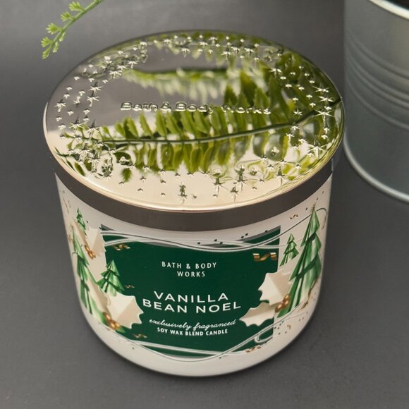 BBW Vanilla Bean Noel Bath & Body Works 3 Wick Candle - Picture 4 of 10